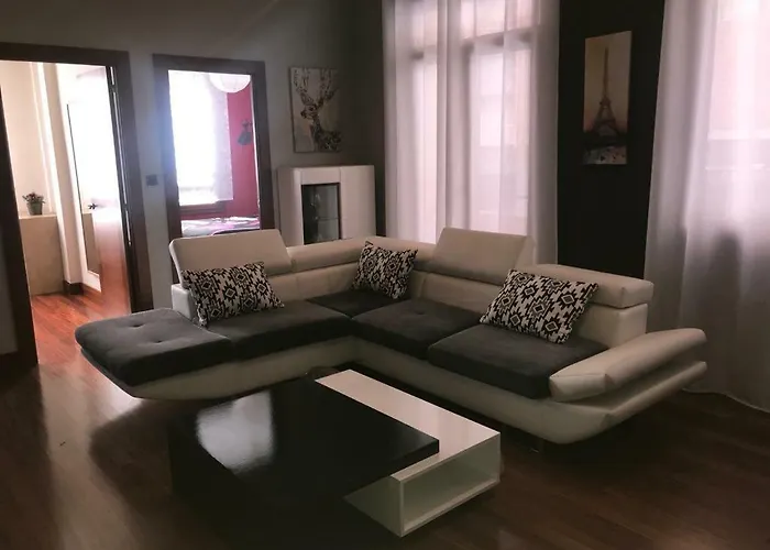 El De Iraide Apartment *